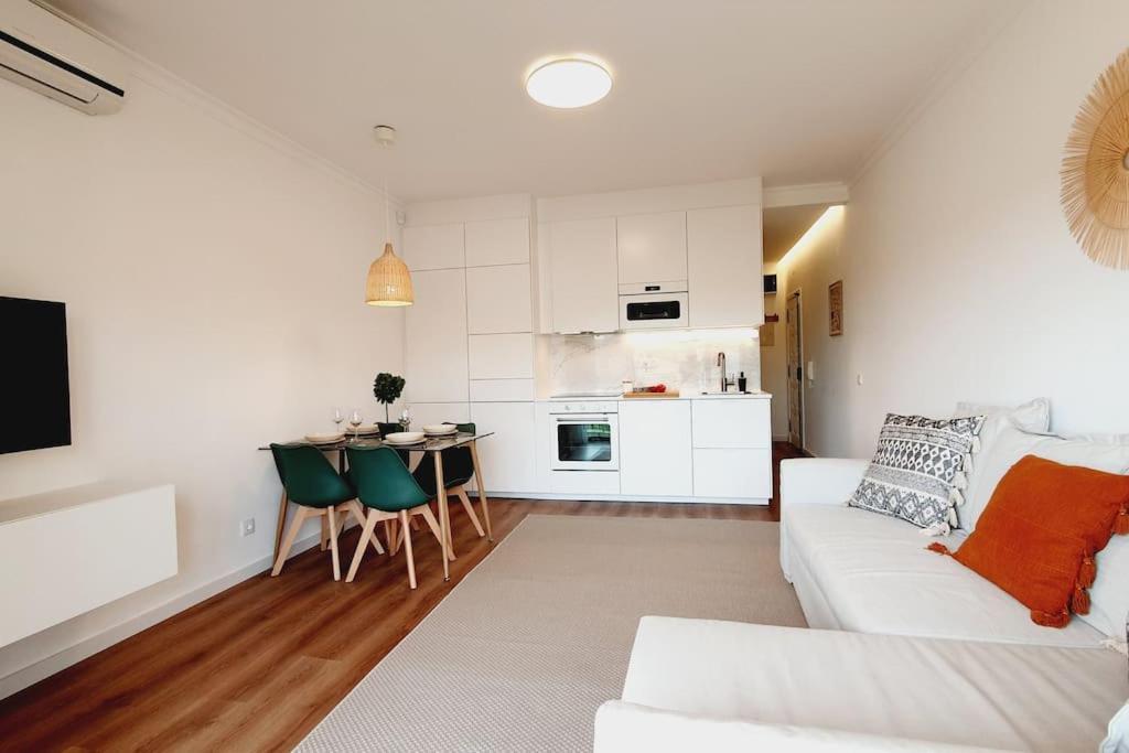 Lindo Apartamento Junto A Praia E A Marina De Vilamoura Com Piscina E Wi-Fi 奎特里拉 外观 照片